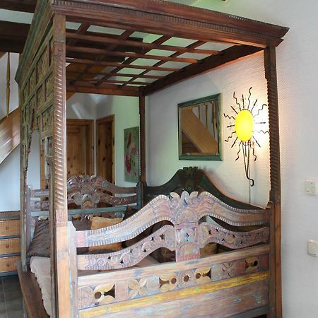 Mansion In Gressow With Terrace Garden Bbq Pond Bicycles Villa ภายนอก รูปภาพ